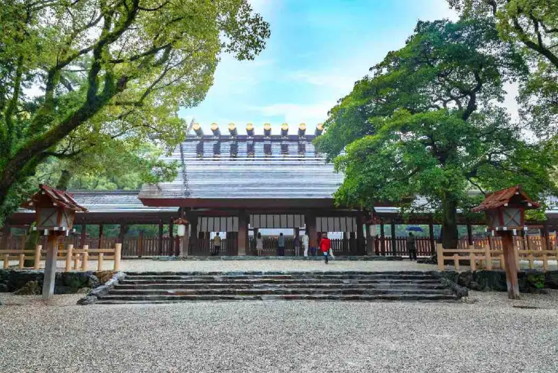 atsuta-jingu-guida-al-santuario-shintoista