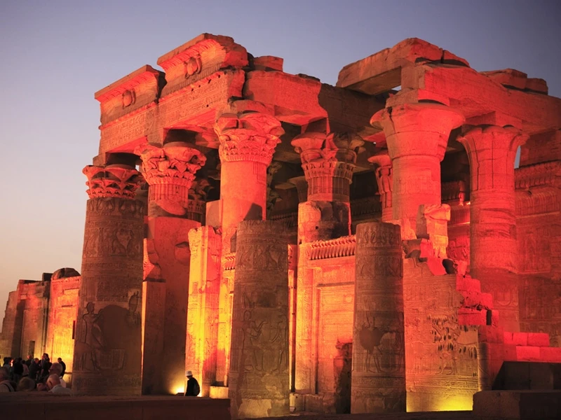 Tagesausflug nach Edfu & Kom Ombo ab Marsa Alam