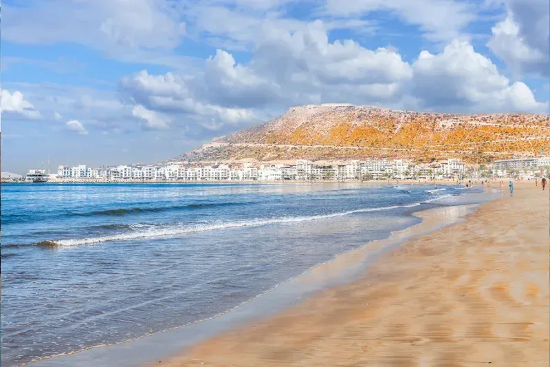 Porto di Agadir: Il Cuore Marittimo del Marocco Meridionale tra Pesca e Commercio