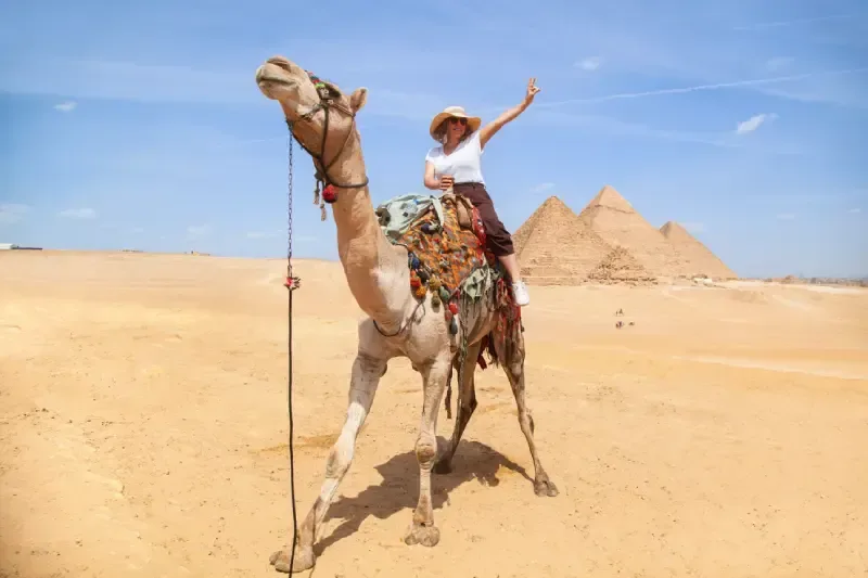Tour piramidi con sessione fotografica