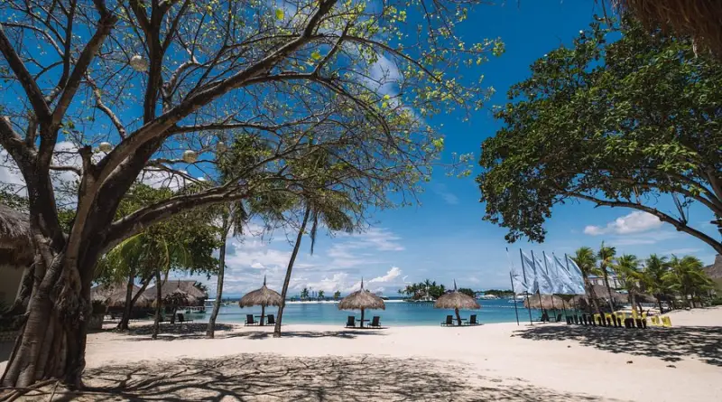 Cebu - Bluewater Maribago Beach