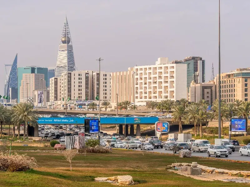 Torre Al Faisaliah, Riad: Guía Completa para Visitarla