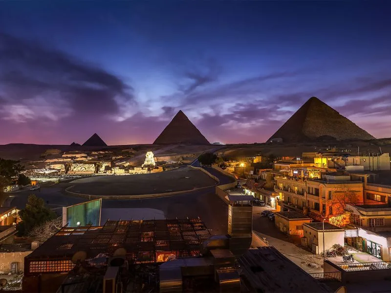 Show de luzes e som nas Pirâmides