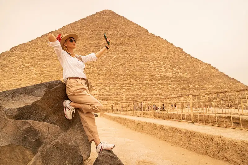 El Cairo y Crucero por el Nilo: Pirámides, Nilo y Templos en un Solo Viaje