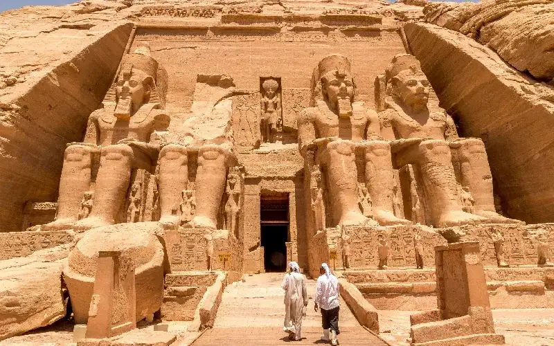 Séjour en Égypte – Temple d'Abou Simbel illuminé en Nubie