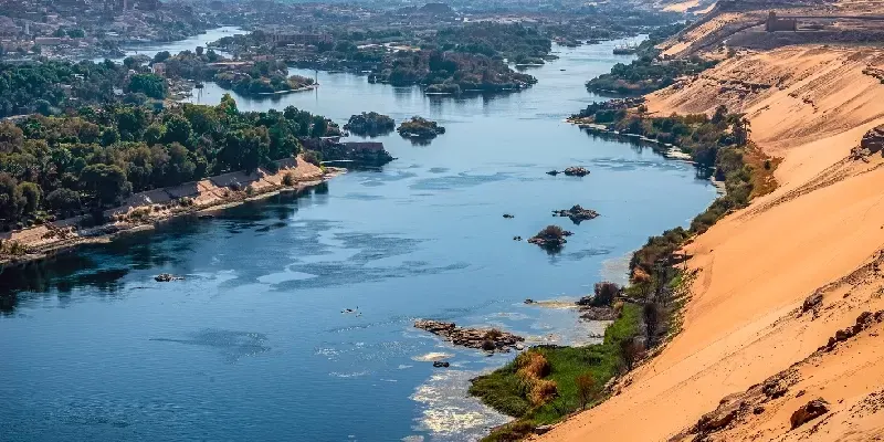 Río Nilo en la ciudad de Asuán