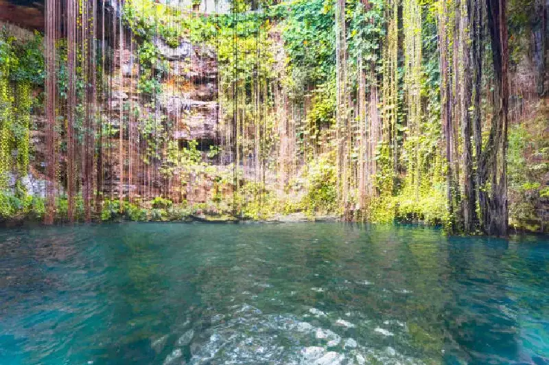 Cenote Ik-Kil, Yucatán, Mexiko