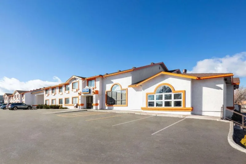 Howard Johnson by Wyndham