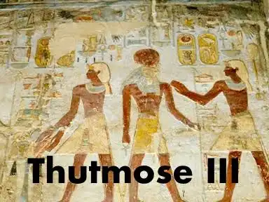 Hiéroglyphes peints dans une tombe de la Vallée des Rois à Louxor