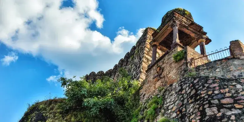 Fuerte de Ranthambore en el Parque Nacional de Ranthambore, Rajastán, India.
