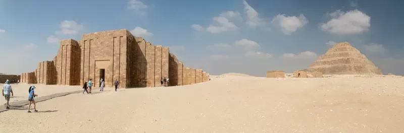 Passeio em Saqqara e Pirâmides de Gizé