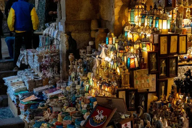 Straßenszene aus dem Alltag in Kairo, der Hauptstadt Ägyptens