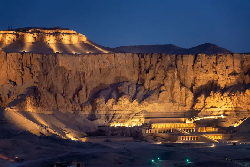 Templo mortuorio de Hatshepsut en Deir el-Bahari - Egipto