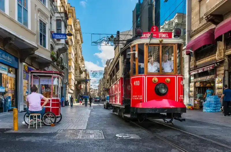 Tram strade di istanbul, Istanbul tram 