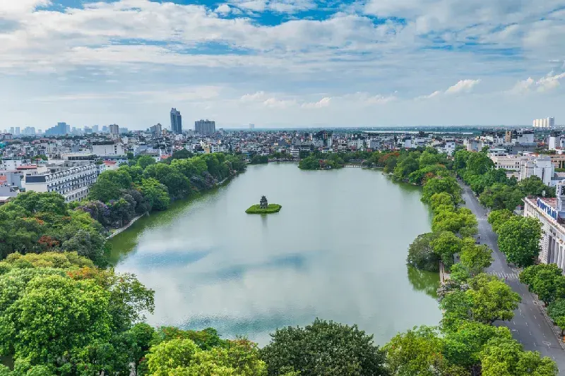 Hoan Kiem Lake