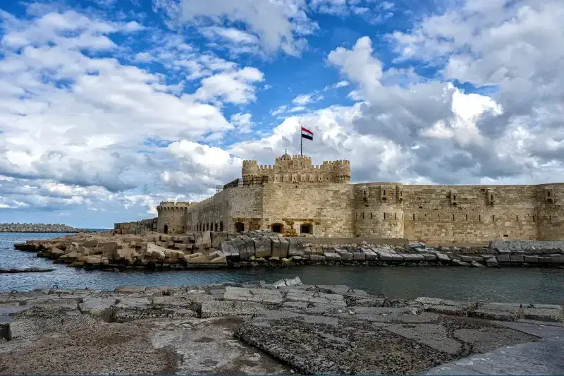 Außenansicht der Zitadelle von Qaitbay in Alexandria, Ägypten