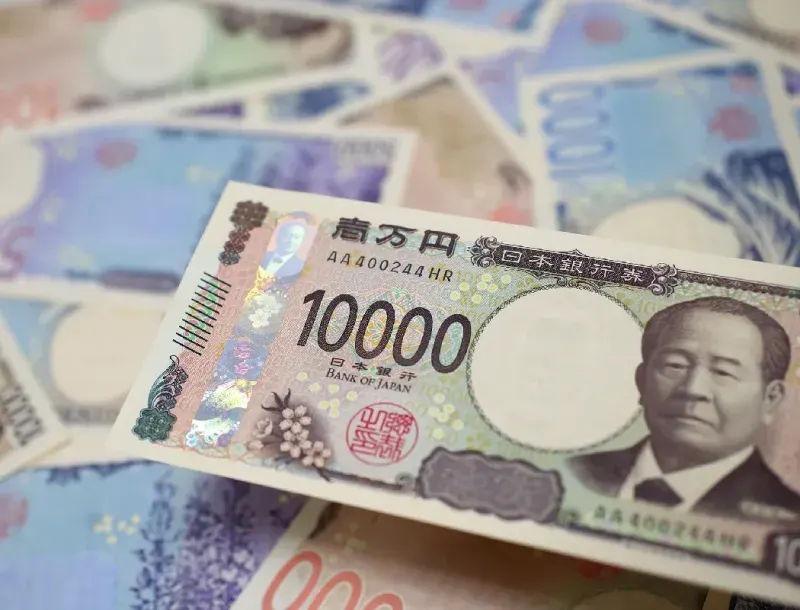 Moneda de Japón: Guía Completa del Yen para Viajeros 2026