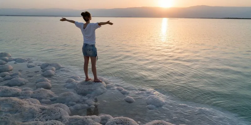 dead sea facts | facts about the dead sea | floating in the dead sea Jordan