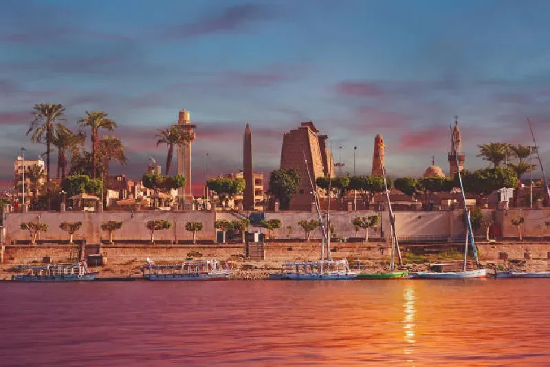Luxor oder Kairo 