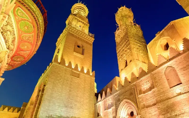 Qalawun complex,El Moez street