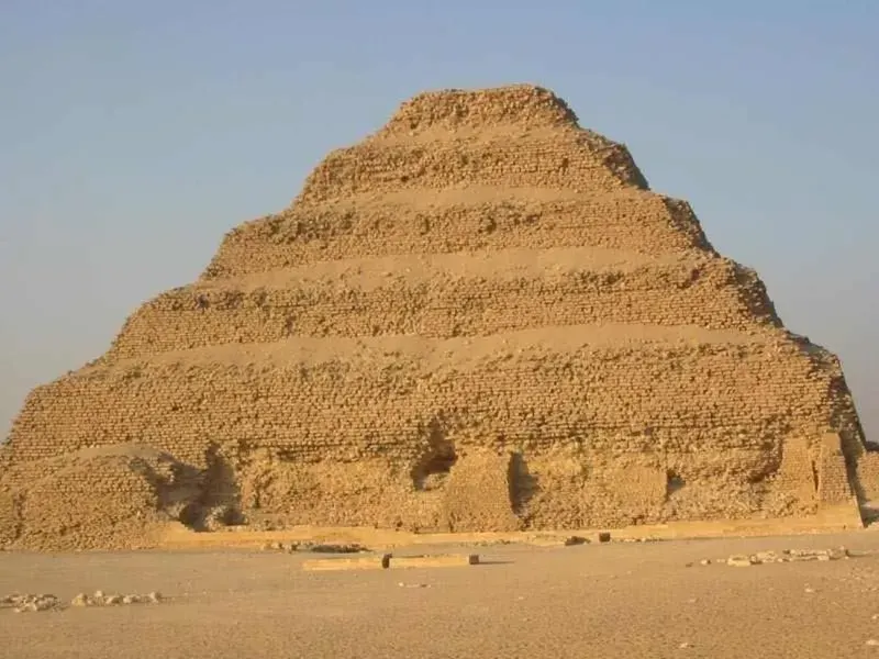 pyramide à degrés