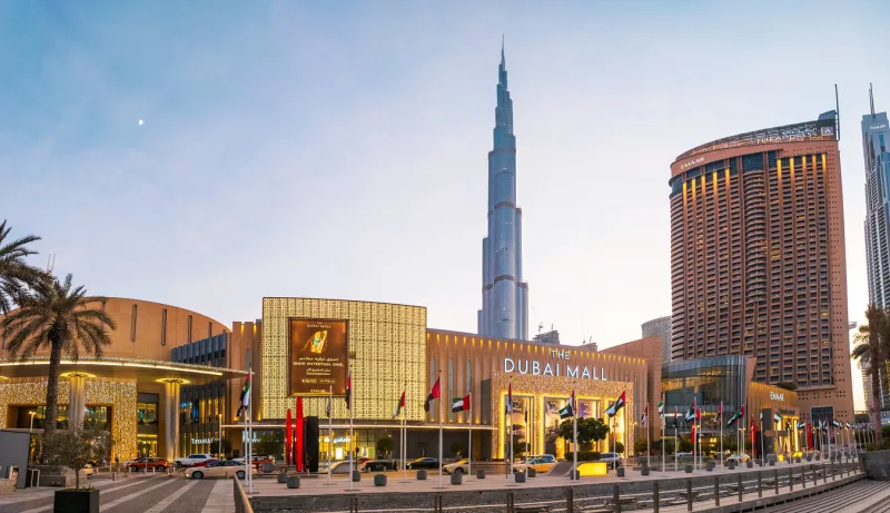Summer vs winter in Dubai
