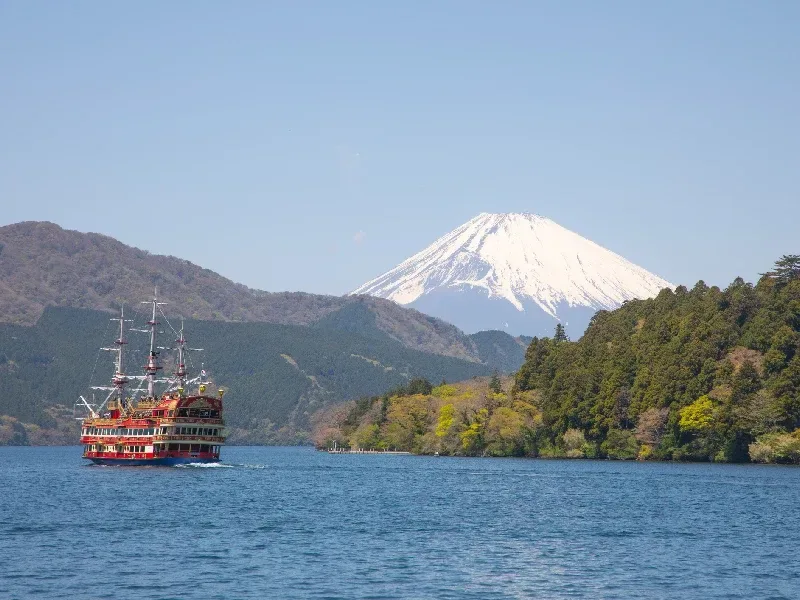 Crucero Lago Ashi: La Mejor Experiencia en Hakone Japón