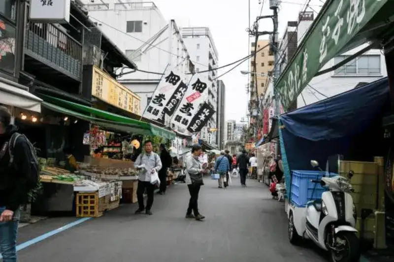 Tsukiji Outer Market – Tokio, Japan