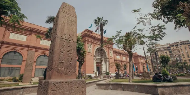 la parata d'oro dei faraoni