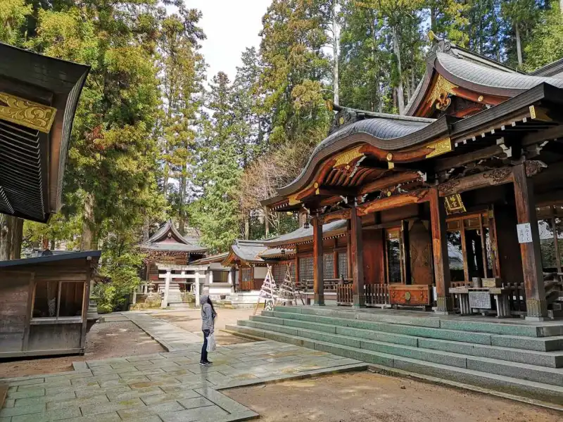 TAKAYAMA: Mountain Town Time Warp
