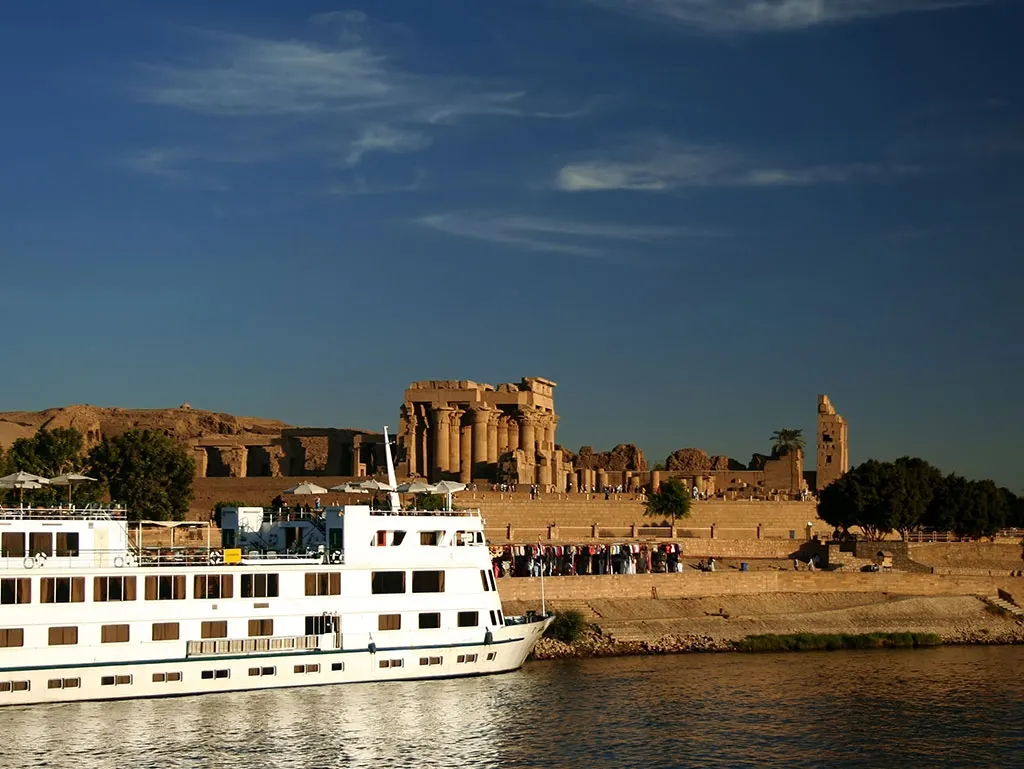 From Desert Sunsets to Nile Cruises: Egypt's Ultimate Bucket List Adventures - Desert Adventures