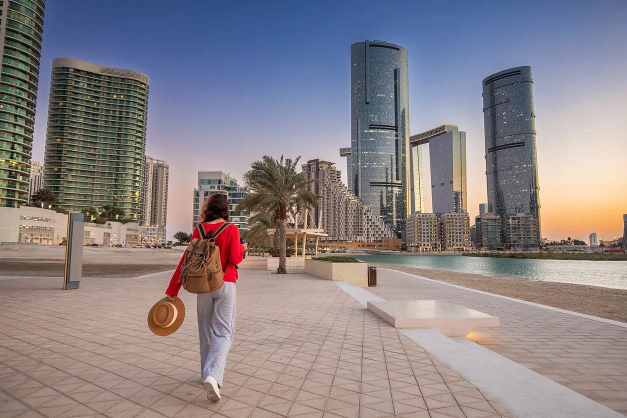 Discover the Top 10 Must-Visit Dubai Attractions for an Unforgettable Adventure Discover the Top 10 Must-Visit Dubai Attractions for an Unforgettable Adventure