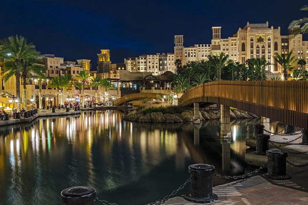 Madinat Jumeirah: Dubai’s Iconic Arabian Resort