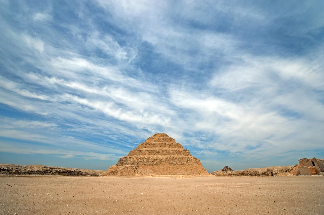 La Pirámide Escalonada de Zoser en Saqqara
