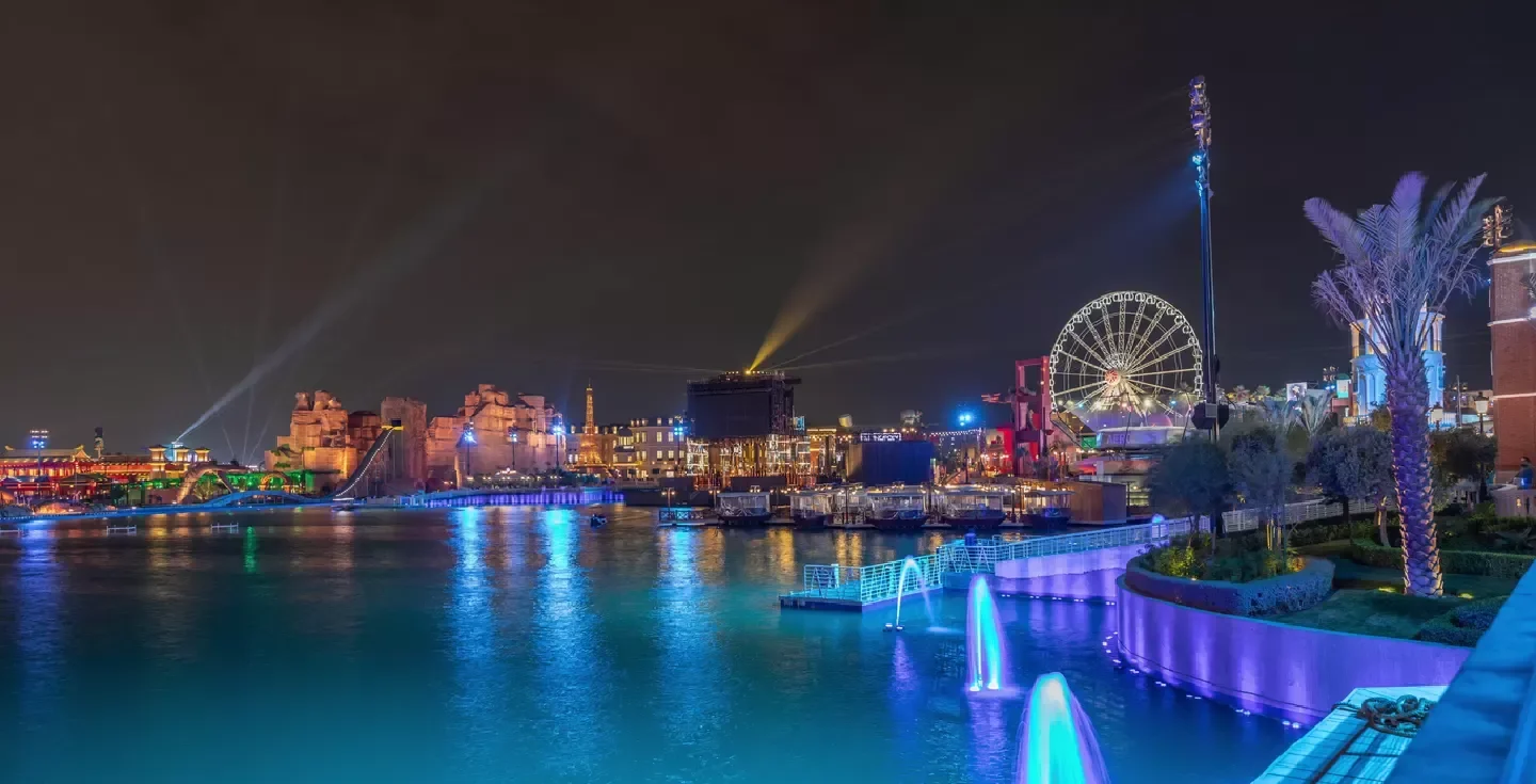 El parque de entretenimiento Riyadh Boulevard World, con la mayor laguna artificial