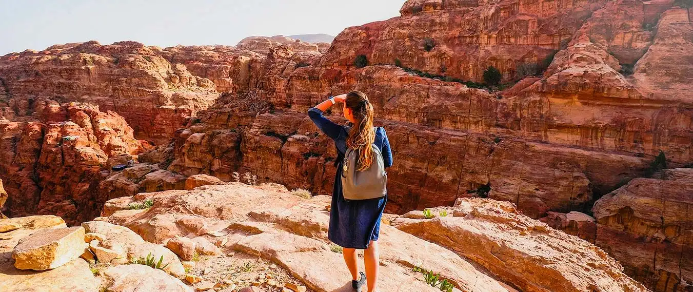 The pros and cons of traveling solo