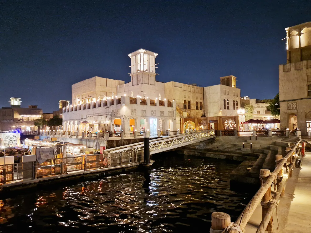 Exploring the Charm of Old Dubai vs the Modern Magic of New Dubai