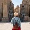 Una ragazza a Luxor/ offerta viaggio egitto