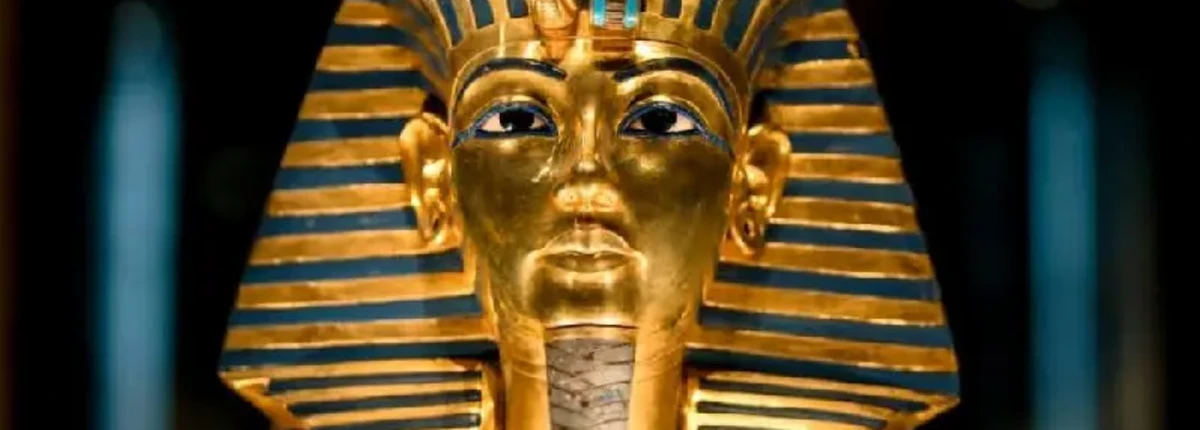 Maschera di Tutankhamon, faraone tutankhamon