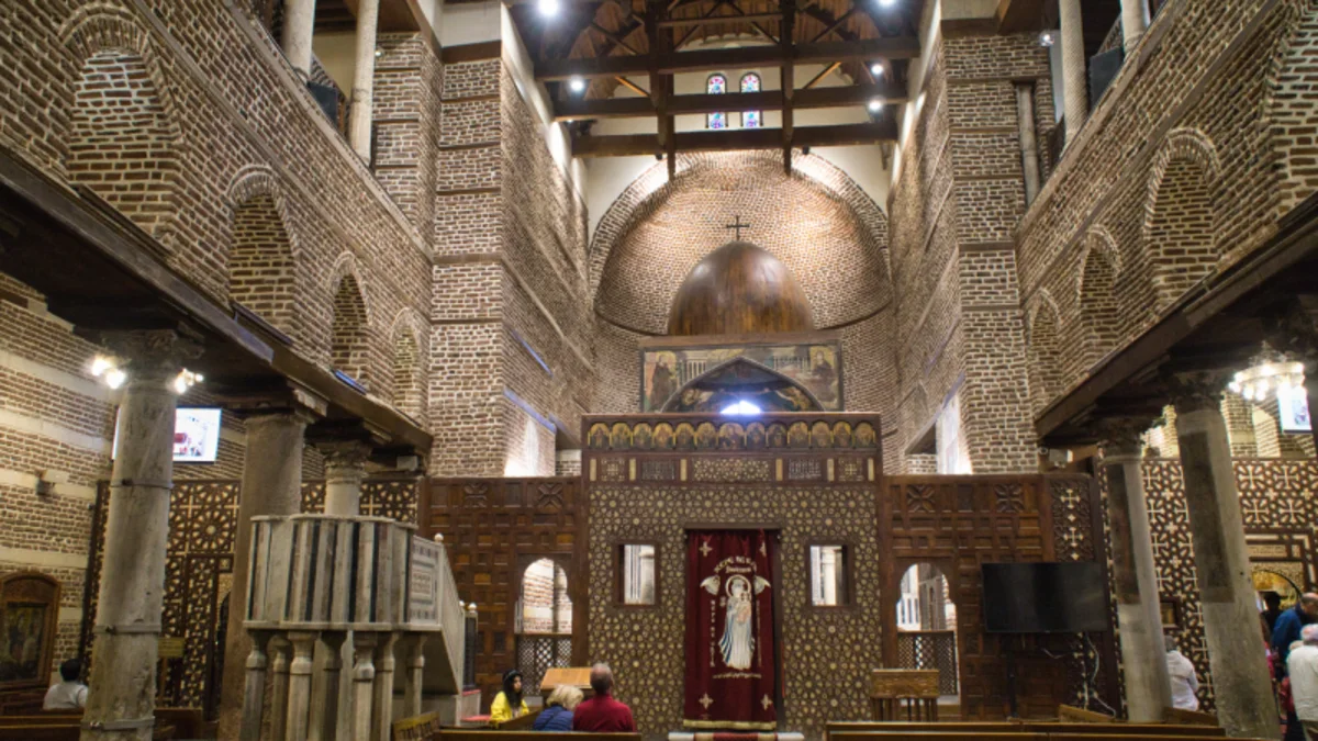 Was Ist die Hängende Kirche Kairo und Warum Fasziniert Sie Besucher?