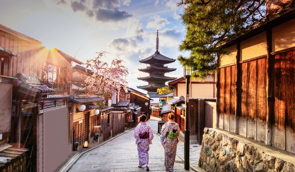 Gion - Kyoto's Backstreets in Japan  