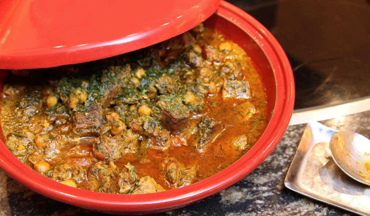 Tagine with food