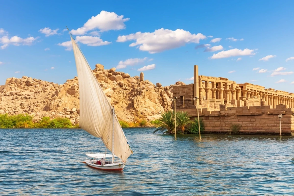 Philae Temple Nile boat, Egypt Tour with Nile Cruise
