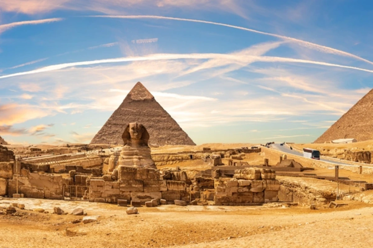Giza pyramids Sphinx panoramic, Egypt Nile Cruise Package