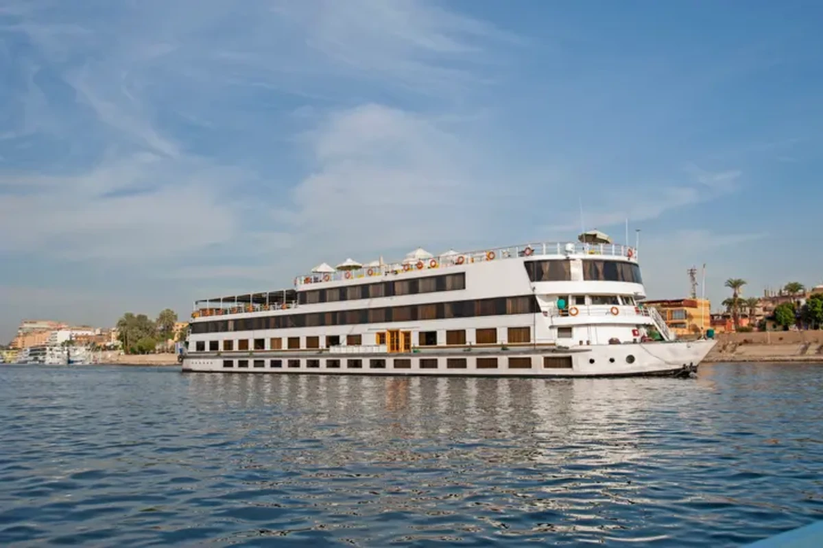 Nile Cruise sailing between Aswan and Luxor during the three-night river itinerary