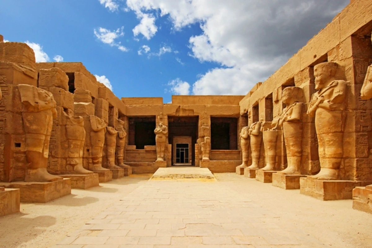 Ancient ruins of Karnak temple in Egypt, Egypt Vacation Package