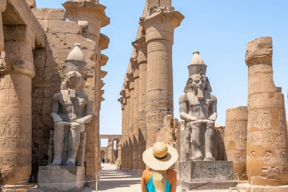 Templo de Luxor, Egipto , Viaje a Egipto con Crucero por el Nilo