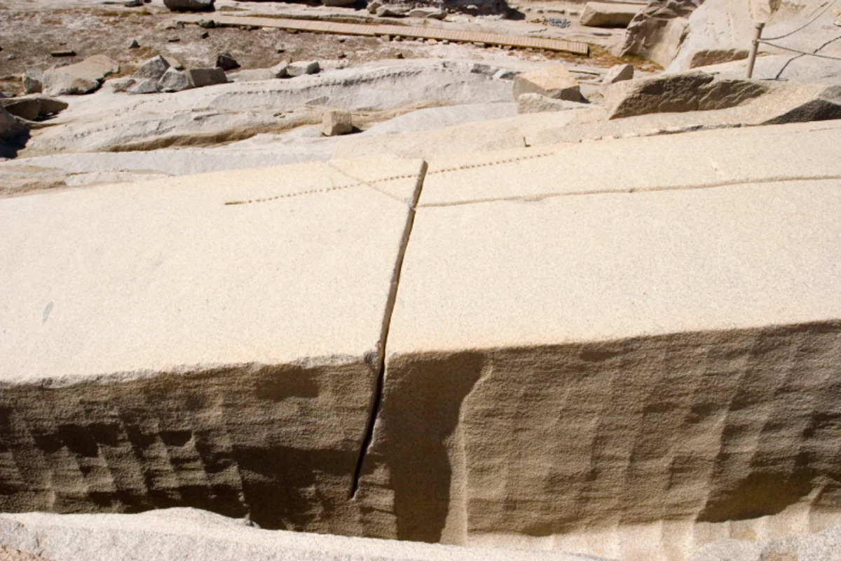 Der unvollendete Obelisk im Assuan-Steinbruch
