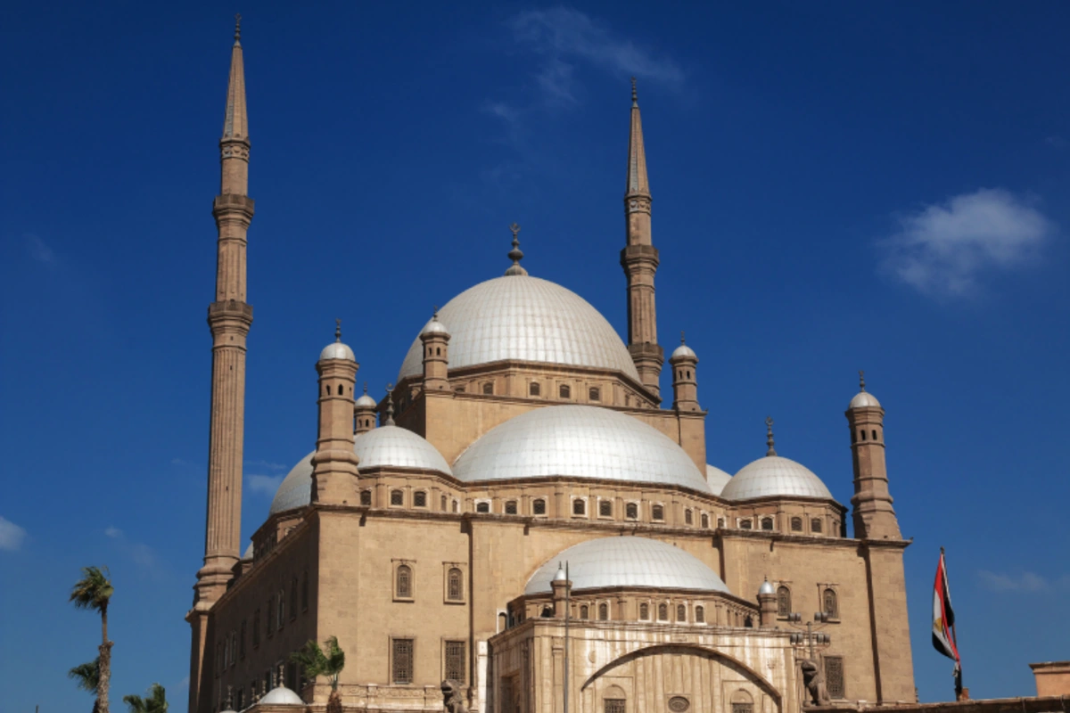 Was sollte man beim Besuch der Mohamed Ali Moschee beachten?