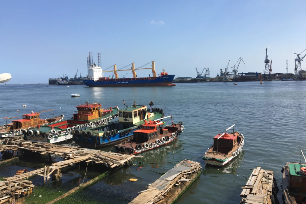 Fischerboote im Hafen von Port Said, Ägypten"